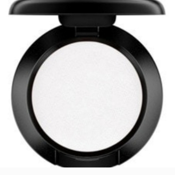 MAC GESSO EYESHADOW - Picture 2 of 6